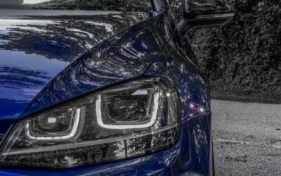 VW Golf Diesel vs. Tesla Model 3 LR 2020 (Pre-facelift) при 140 км/ч