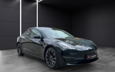 Tesla Model 3 Performance